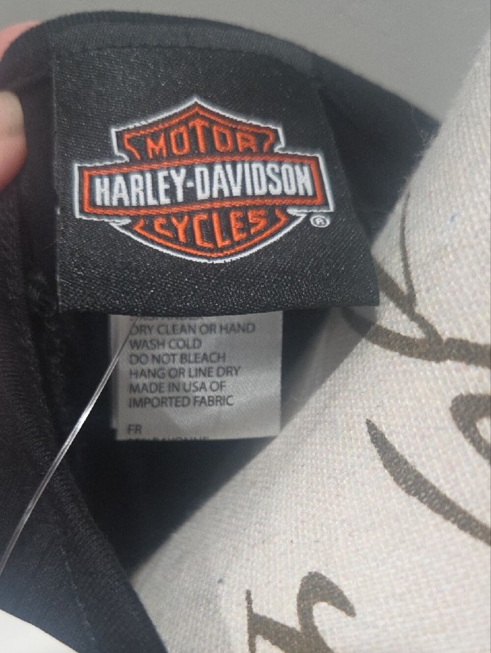 Harley-Davidson Black Tee with Silver Rhinestone Logo - Picture 2 of 6